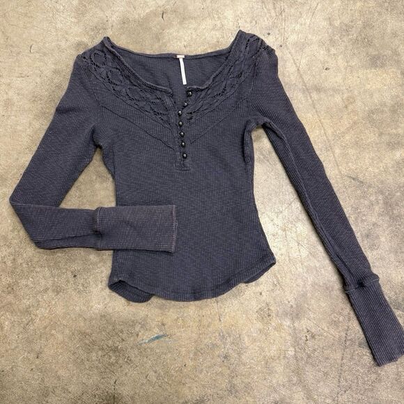 Free People Come On Over Henley Top in Washed Black - Picture 2 of 6